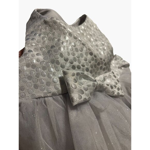 Pippa & Julie Silver Tulle Dress Infant Girls Size 18 months Excellent gently us - Picture 2 of 5